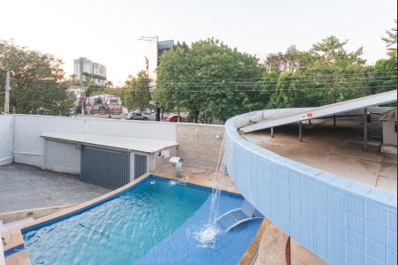 Casa para alugar com 250m², 4 quartos e 5 vagasQuintal