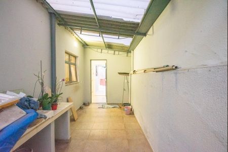 Casa para alugar com 250m², 4 quartos e 5 vagasQuintal