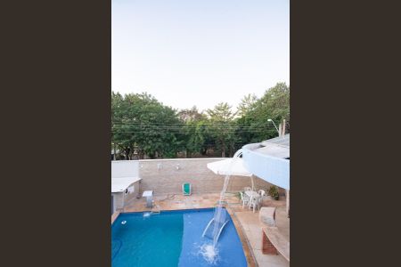 Casa para alugar com 250m², 4 quartos e 5 vagasQuintal