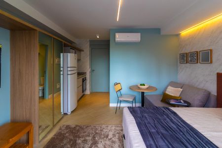 Studio para alugar com 24m², 1 quarto e sem vaga Studio para alugar com 24m², 1 quarto e sem vagaSala/Quarto