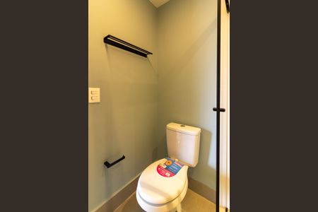 Studio para alugar com 24m², 1 quarto e sem vaga Studio para alugar com 24m², 1 quarto e sem vagaBanheiro