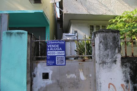 Casa à venda com 120m², 1 quarto e sem vagaFachada e Placa