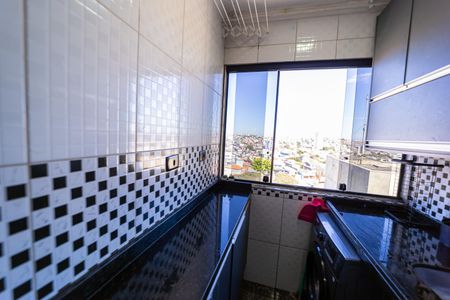 Apartamento à venda com 50m², 2 quartos e 1 vaga Apartamento à venda com 50m², 2 quartos e 1 vagaCozinhaÁrea de Serviço