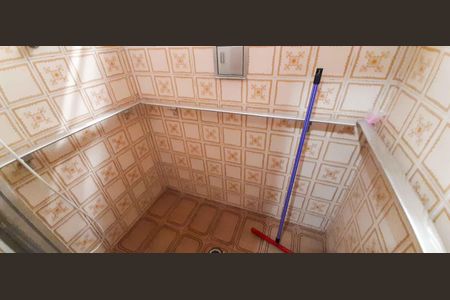 Casa à venda com 137m², 3 quartos e 2 vagasCasa 1 - Banheiro Social