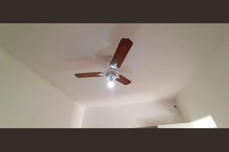 Casa à venda com 137m², 3 quartos e 2 vagasCasa 2 - Quarto