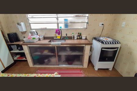 Casa à venda com 137m², 3 quartos e 2 vagasCasa 1 - Cozinha