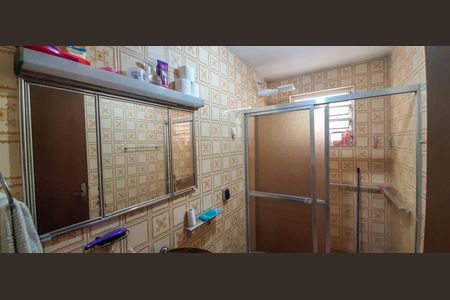 Casa à venda com 137m², 3 quartos e 2 vagasCasa 1 - Banheiro Social