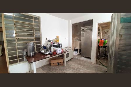 Casa à venda com 137m², 3 quartos e 2 vagasCasa 1 - Área de Serviço