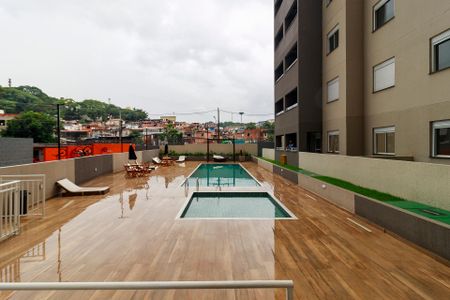 Apartamento para alugar com 37m², 2 quartos e sem vaga Apartamento para alugar com 37m², 2 quartos e sem vagaPiscina