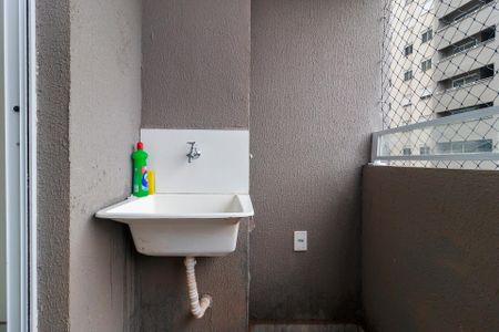 Apartamento para alugar com 37m², 2 quartos e sem vaga Apartamento para alugar com 37m², 2 quartos e sem vagaVaranda