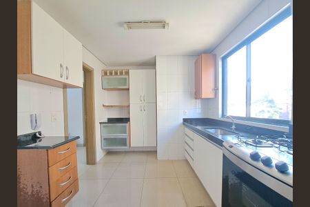 Apartamento à venda com 204m², 3 quartos e 4 vagasCozinha