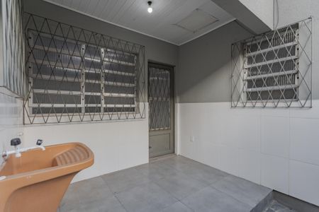 Casa à venda com 101m², 3 quartos e 1 vaga Casa à venda com 101m², 3 quartos e 1 vagaÁrea de Serviço