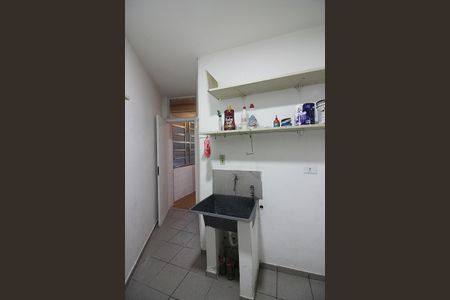 Apartamento para alugar com 120m², 3 quartos e 1 vagaÁrea de Serviço