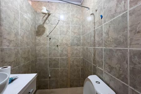 Casa para alugar com 40m², 2 quartos e sem vaga Casa para alugar com 40m², 2 quartos e sem vagaBanheiro Suíte