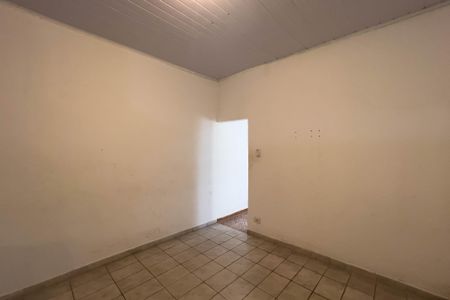 Casa para alugar com 40m², 2 quartos e sem vaga Casa para alugar com 40m², 2 quartos e sem vagaSuíte