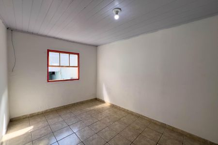 Casa para alugar com 40m², 2 quartos e sem vaga Casa para alugar com 40m², 2 quartos e sem vagaSala