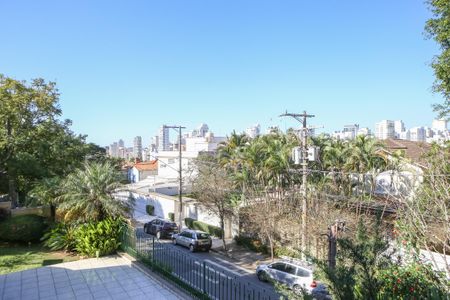 Casa à venda com 250m², 6 quartos e 2 vagas Casa à venda com 250m², 6 quartos e 2 vagasVista Sacada Quarto 1