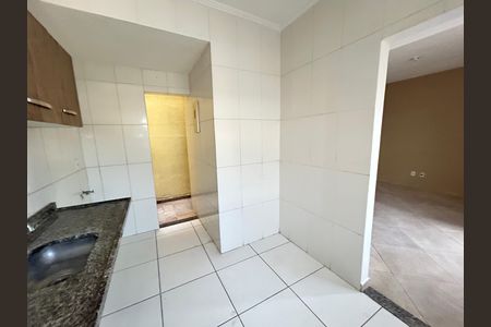 Cozinha de casa para alugar com 3 quartos, 80m² em Bento Ribeiro, Rio de Janeiro