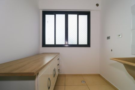 Apartamento para alugar com 72m², 2 quartos e 1 vaga Apartamento para alugar com 72m², 2 quartos e 1 vagaÁrea de Serviço
