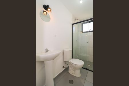 Apartamento para alugar com 72m², 2 quartos e 1 vaga Apartamento para alugar com 72m², 2 quartos e 1 vagaBanheiro