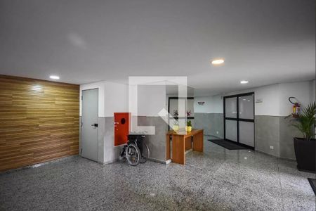 Apartamento para alugar com 72m², 2 quartos e 1 vaga Apartamento para alugar com 72m², 2 quartos e 1 vagaÁrea comum