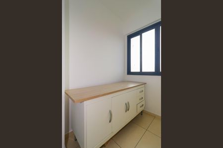 Apartamento para alugar com 72m², 2 quartos e 1 vaga Apartamento para alugar com 72m², 2 quartos e 1 vagaÁrea de Serviço
