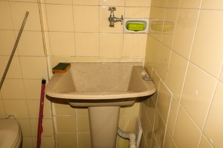 Apartamento à venda com 53m², 2 quartos e 1 vagaBanheiro de serviço