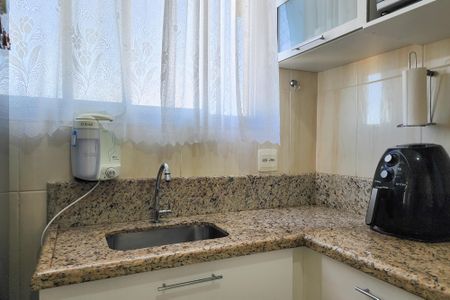 Apartamento à venda com 61m², 2 quartos e 1 vaga Apartamento à venda com 61m², 2 quartos e 1 vagaCozinha