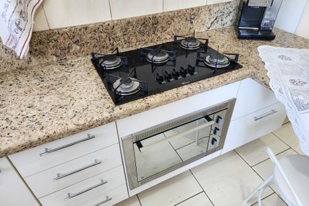 Apartamento à venda com 61m², 2 quartos e 1 vaga Apartamento à venda com 61m², 2 quartos e 1 vagaCozinha