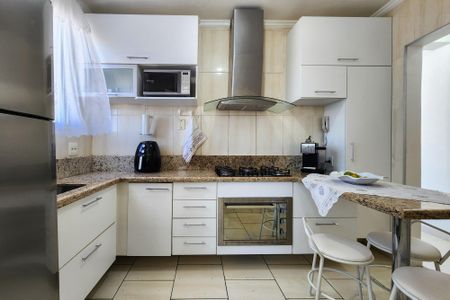Apartamento à venda com 61m², 2 quartos e 1 vaga Apartamento à venda com 61m², 2 quartos e 1 vagaCozinha