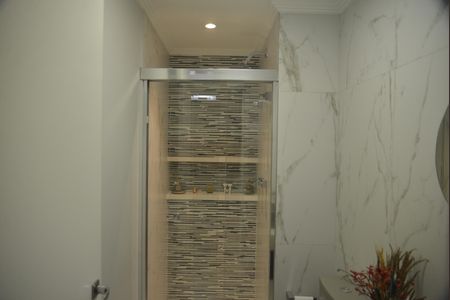 Apartamento à venda com 70m², 2 quartos e 2 vagasBanheiro Social