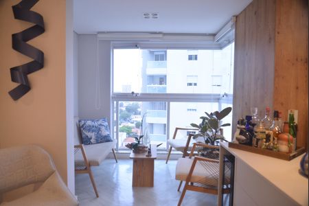 Apartamento à venda com 70m², 2 quartos e 2 vagasSala