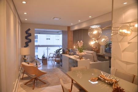 Apartamento à venda com 70m², 2 quartos e 2 vagasSala