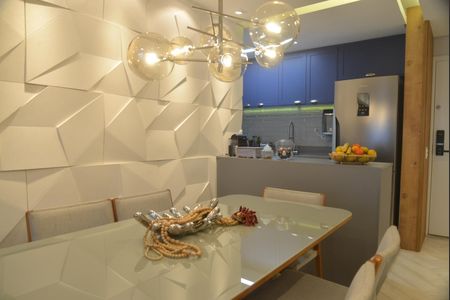 Apartamento à venda com 70m², 2 quartos e 2 vagasSala