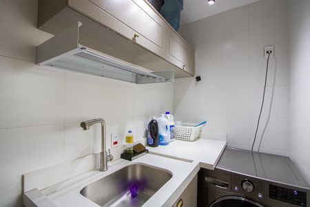 Apartamento à venda com 98m², 2 quartos e 1 vagaÁrea de serviço