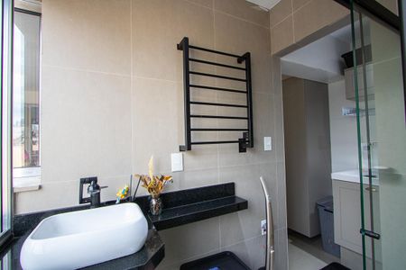 Apartamento à venda com 98m², 2 quartos e 1 vagaBanheiro de serviço