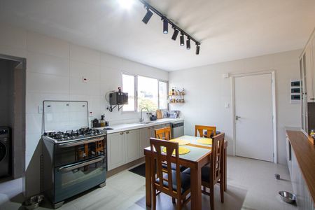 Apartamento à venda com 98m², 2 quartos e 1 vagaCozinha