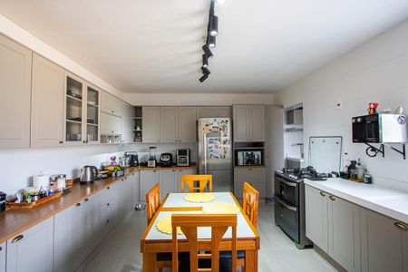 Apartamento à venda com 98m², 2 quartos e 1 vagaCozinha