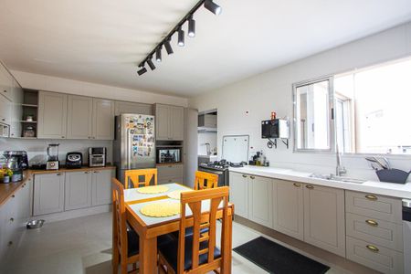 Apartamento à venda com 98m², 2 quartos e 1 vagaCozinha