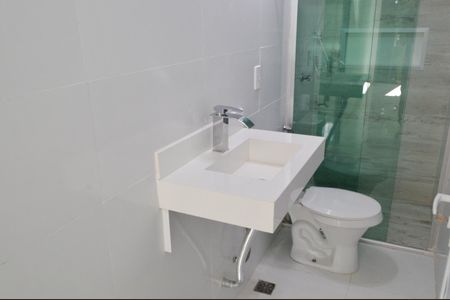 Casa de condomínio à venda com 100m², 1 quarto e 2 vagasBanheiro Social