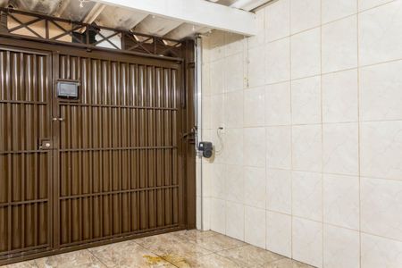 Casa à venda com 61m², 2 quartos e 2 vagasGaragem