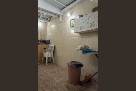 Casa à venda com 61m², 2 quartos e 2 vagasÁrea de Serviço