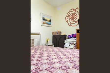 Casa à venda com 61m², 2 quartos e 2 vagasQuarto 1