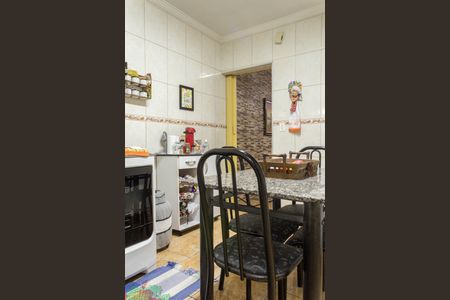 Casa à venda com 61m², 2 quartos e 2 vagasCozinha