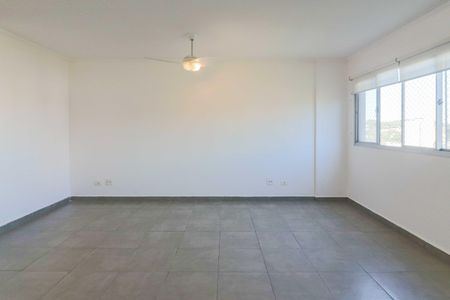 Apartamento à venda com 75m², 2 quartos e 1 vaga Apartamento à venda com 75m², 2 quartos e 1 vagaSala
