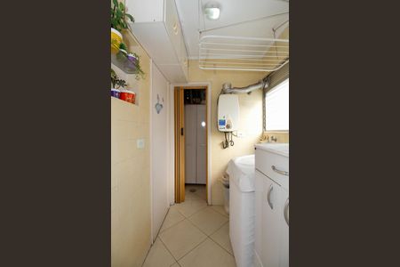 Apartamento à venda com 71m², 2 quartos e 1 vagaÁrea de Serviço