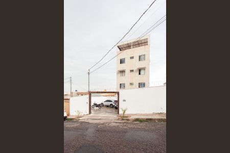 Apartamento à venda com 45m², 2 quartos e 1 vaga Apartamento à venda com 45m², 2 quartos e 1 vagaFachada