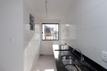 Apartamento à venda com 43m², 2 quartos e sem vaga Apartamento à venda com 43m², 2 quartos e sem vagaCozinha