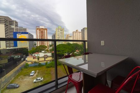 Studio à venda com 28m², 1 quarto e sem vaga Studio à venda com 28m², 1 quarto e sem vagaVaranda do Studio