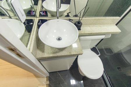 Apartamento para alugar com 64m², 2 quartos e 1 vaga Apartamento para alugar com 64m², 2 quartos e 1 vagaBanheiro Social